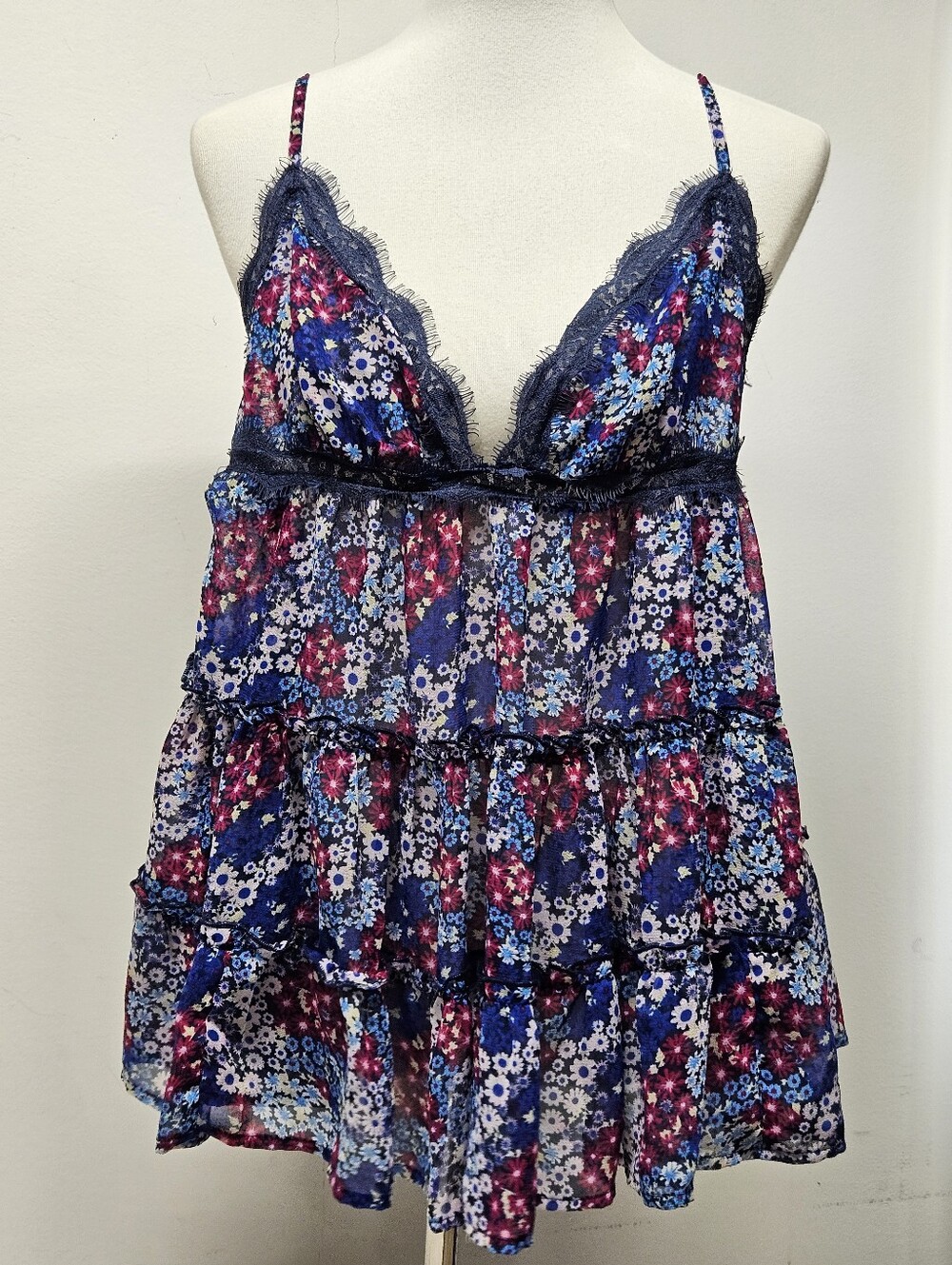 Free People Slip Top Cami Tunic Dark Floral Size M Romantic Cottage Babydoll